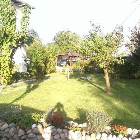 Familienfreundliche Wohnung In Vorland Mit Garten Eksteriør billede